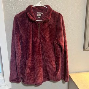 Avalanche/ Lightweight quarter zip sweater/ Size Medium